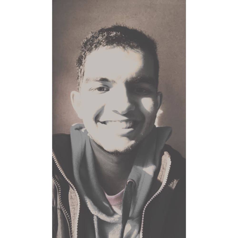 Meet your Posher, Yash